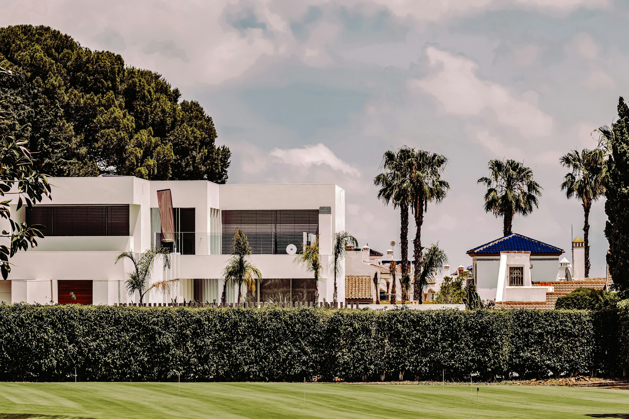 A striking villa prepared for an exceptional occasion